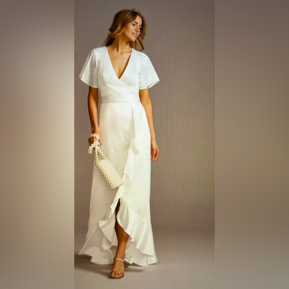 Db Studio Size 10 Wedding Dress Flutter Sleeve Satin Dress Ruffle Hem - Picture 1 of 11